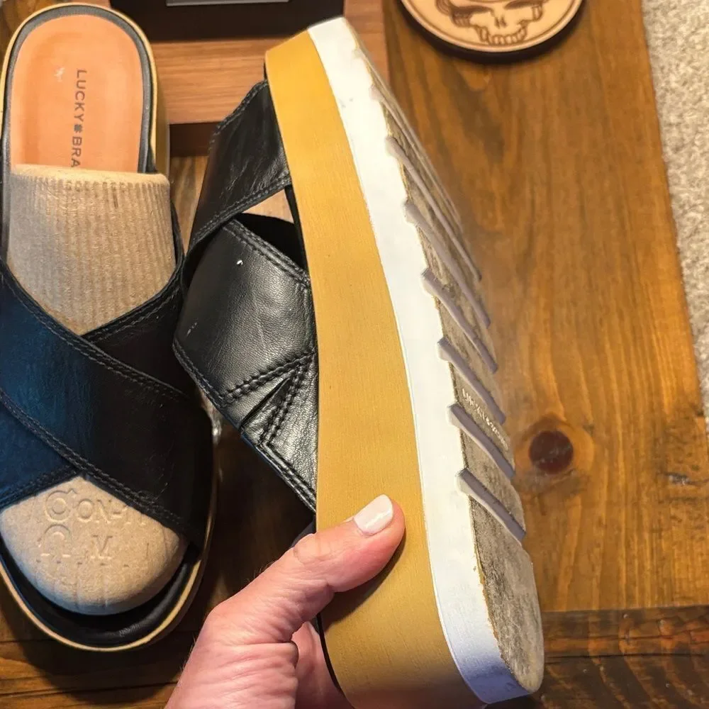 Lucky Brand 🍀 Black Leather and Cream Platform Sandals